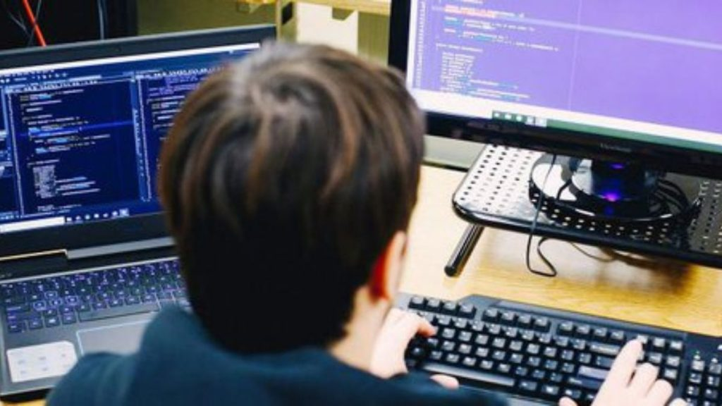 15 Jurusan Kuliah Paling Dibutuhkan di Tahun 2025: Investasi Cerdas untuk Masa Depan Kariermu