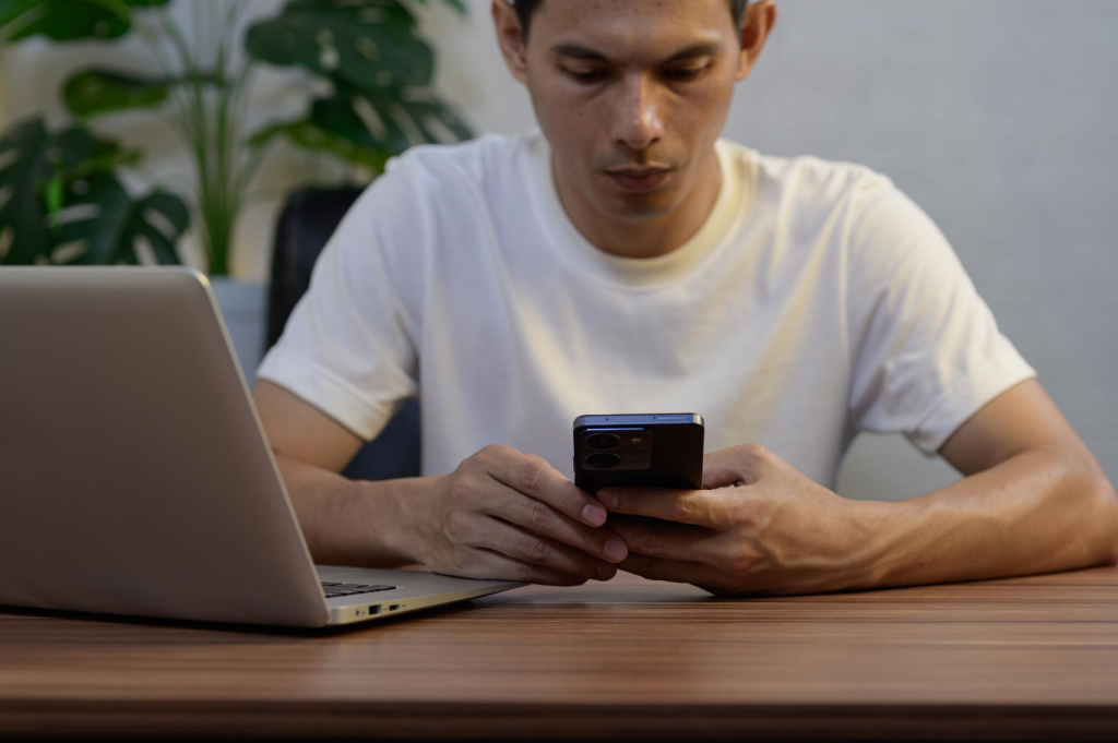 Digital Minimalism, 5 Cara Terbukti Kurangi Layar dan Pulihkan Fokus Hidup